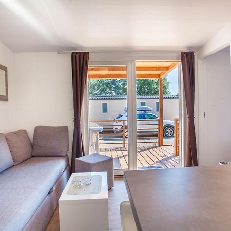 Mobile Homes Delta Marine At Campsite Rapoca Nerezine Εξωτερικό φωτογραφία